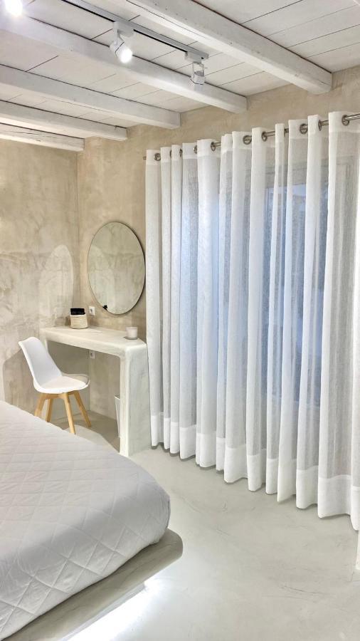 Moustakas Beach Apartments 阿达玛斯 外观 照片