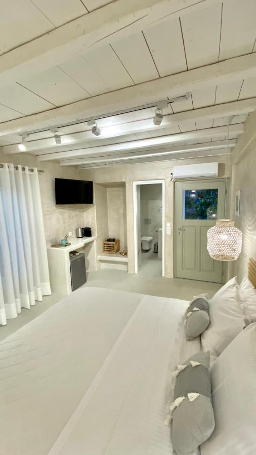 Moustakas Beach Apartments 阿达玛斯 外观 照片