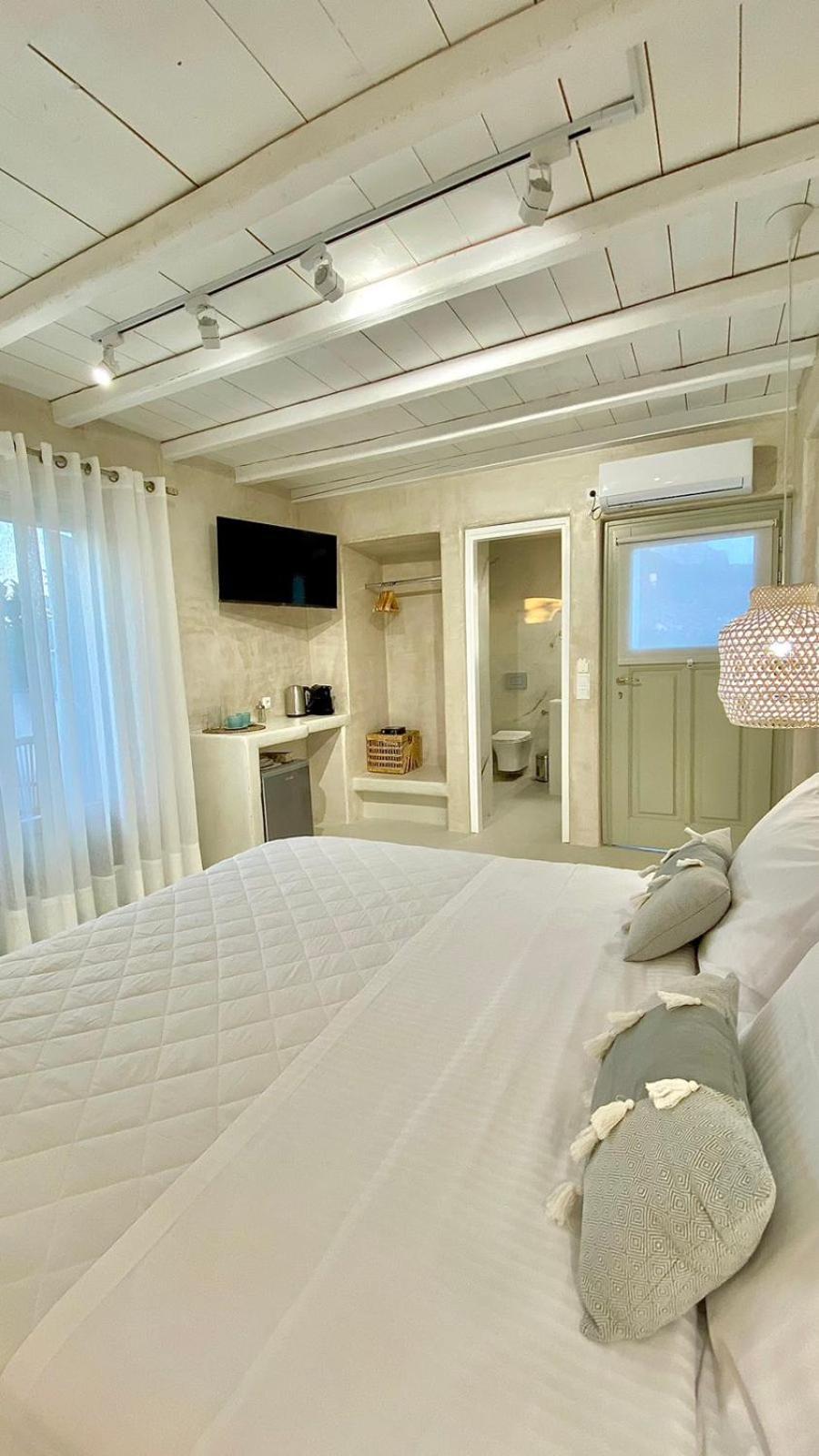 Moustakas Beach Apartments 阿达玛斯 外观 照片